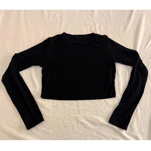 black cropped dazy long sleeve